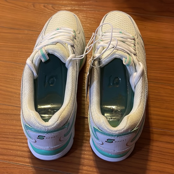 Sport by Skechers ~ Size 10 - Picture 3 of 11